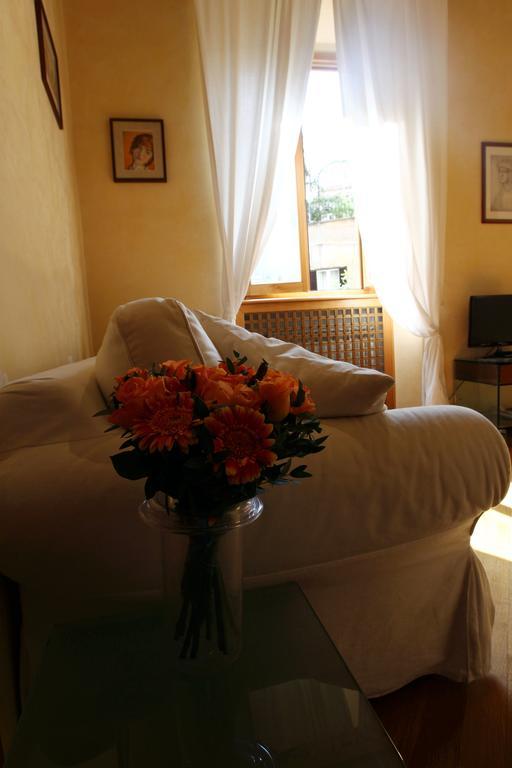 Villa Domus Pellegrino à Rome Extérieur photo