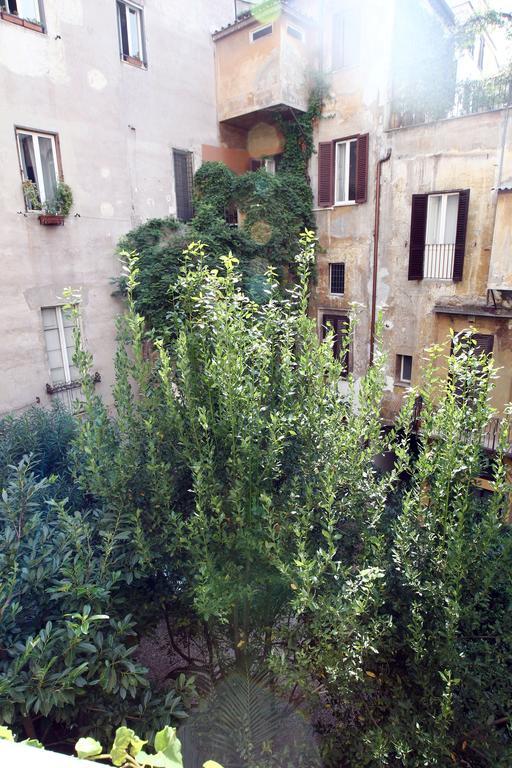 Villa Domus Pellegrino à Rome Extérieur photo